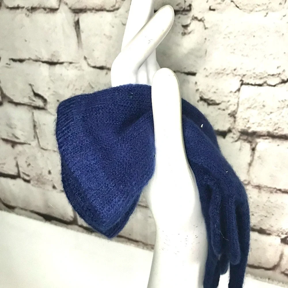 NWT Embellished Navy Blue Knit Gloves One size 1 Pair NEW WITH TAGS
